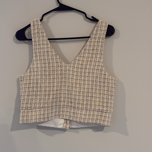 Lulus Posh Perception Ivory And Black Plaid Tweed Cropped Button Top White - Picture 4 of 4